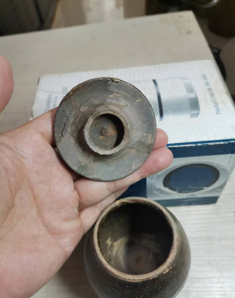 古玩陶瓷兩只蓋罐拍賣，當前價格3500元