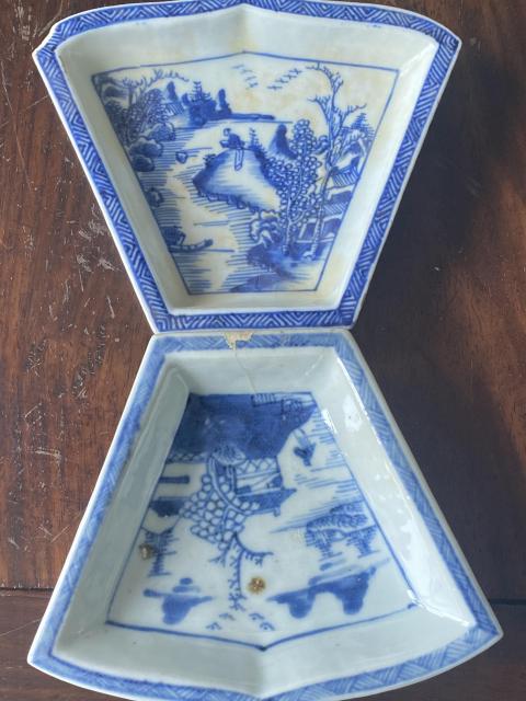古玩陶瓷樓臺亭閣山水紋九攢盤拍賣，當前價格350元