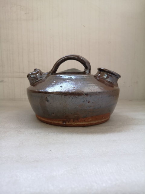 古玩陶瓷磁州窯紫金釉虎子拍賣,當前價格1200元