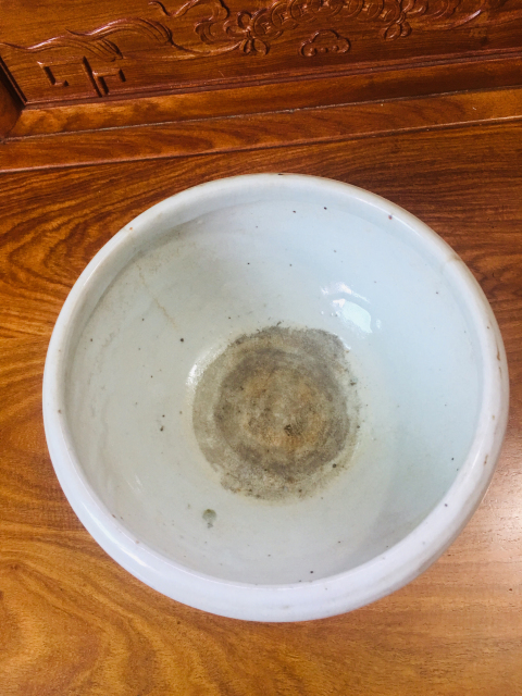 古玩陶瓷少見品種白釉三乳足缽式香爐拍賣,當前價格0元