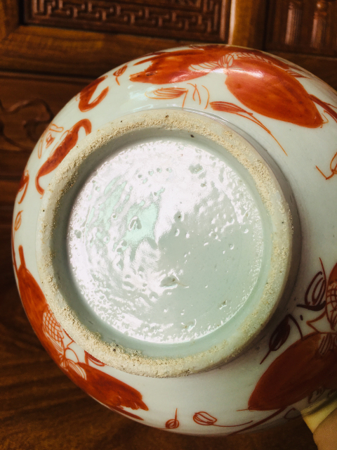 古玩陶瓷礬紅三多福壽紋碗拍賣,當前價格0元