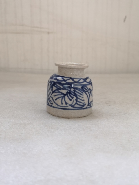 古玩陶瓷青花淡描花卉紋水盂拍賣,當前價格450元