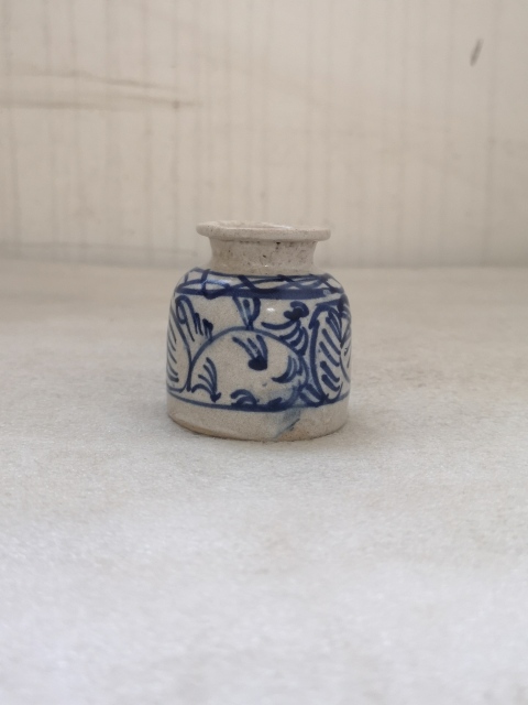 古玩陶瓷青花淡描花卉紋水盂拍賣,當前價格450元
