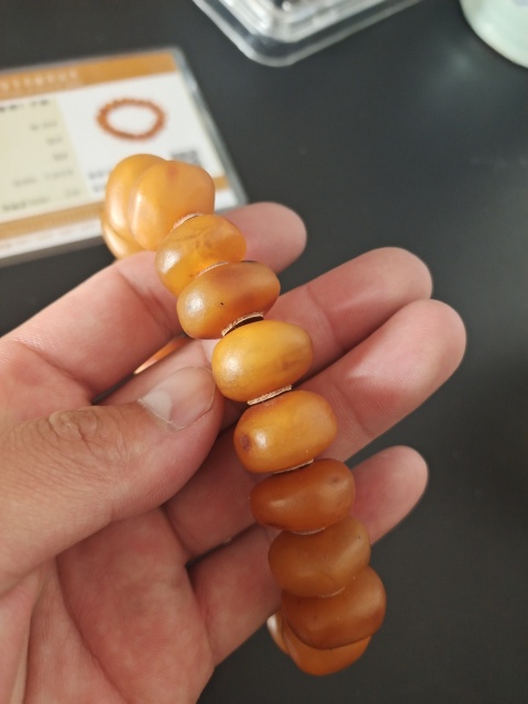 古玩玉器民國天然蜜蠟珠手串拍賣，當前價格3000元