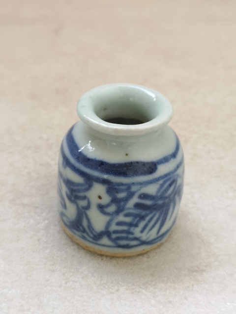 古玩陶瓷青花淡描花卉紋水盂拍賣,當前價格480元