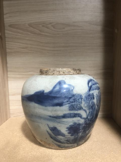 古玩陶瓷清中期山水紋青花罐拍賣，當前價格500元