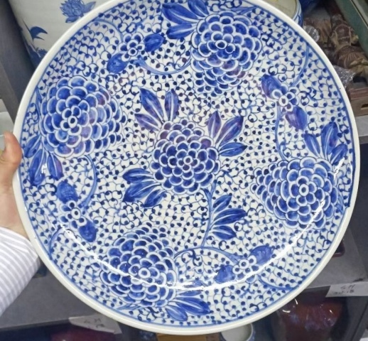 古玩陶瓷清中期青花大盤拍賣，當前價格6000元