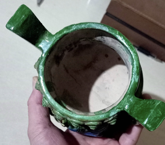 古玩陶瓷粉彩堆塑爐拍賣,當前價格1000元