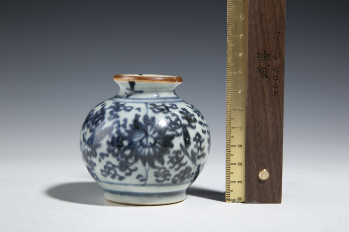 古玩陶瓷清早·青花花卉紋石榴尊拍賣，當前價格3200元