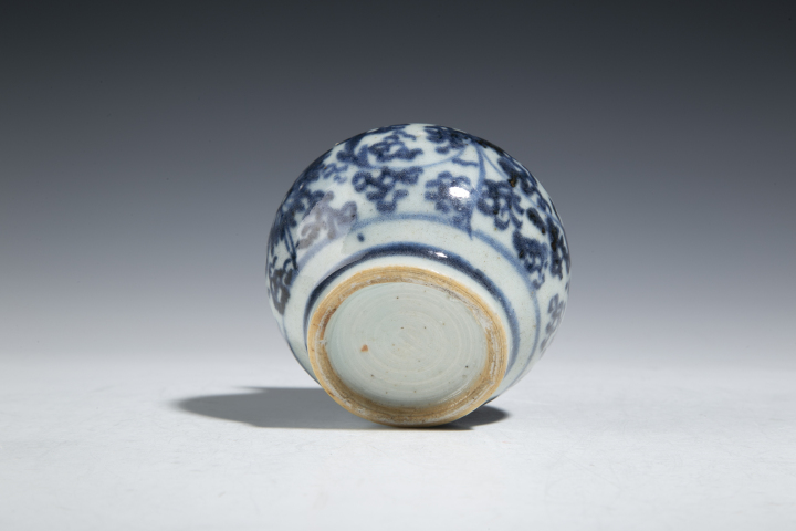 古玩陶瓷清早·青花花卉紋石榴尊拍賣，當前價格3200元