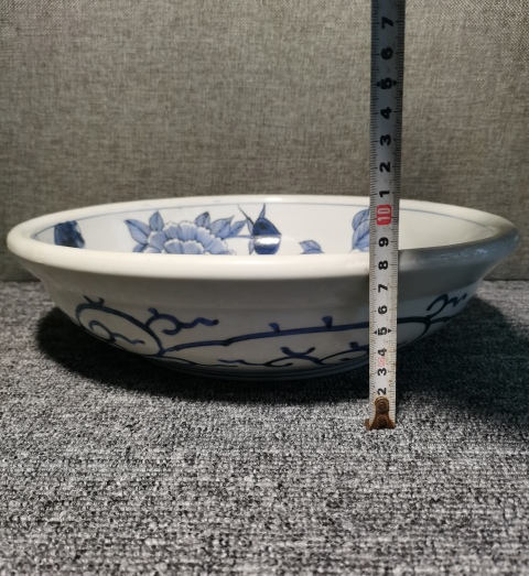 古玩陶瓷【牡丹絲綢盆】晚清民國青花奇石牡丹紋絲綢盆拍賣,當前價格1080元
