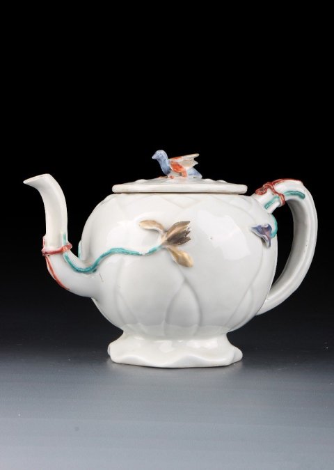 古玩陶瓷6263】清雍正??粉彩堆塑一把蓮水禽鈕模印蓮瓣壺拍賣，當前價格28600元