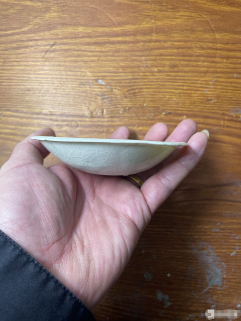 古玩陶瓷南宋湖田窯青白釉出筋花口碟拍賣,當(dāng)前價(jià)格699元
