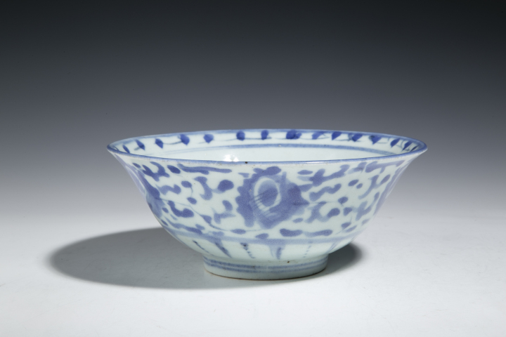 古玩陶瓷清中?青花花卉紋碗拍賣，當前價格1300元