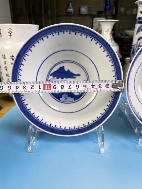 古玩陶瓷晚清民國(guó) 青花亭臺(tái)山水人物紋碗一對(duì)(二級(jí)官)拍賣(mài),當(dāng)前價(jià)格2600元