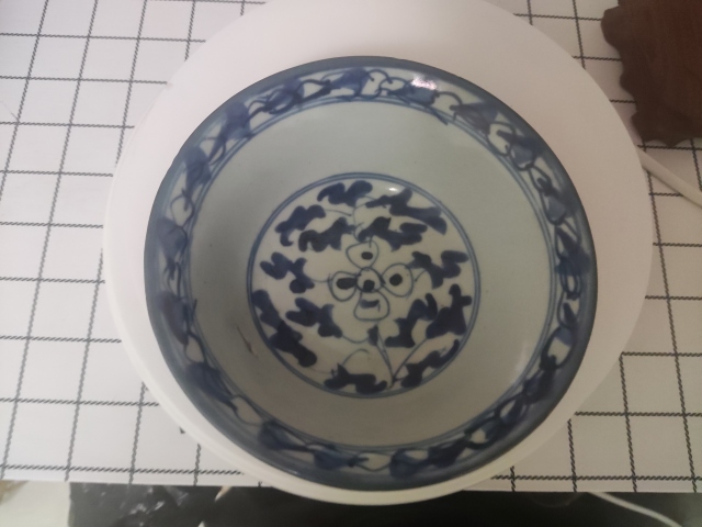 古玩陶瓷清中期青花纏枝花卉紋碗拍賣,當前價格488元
