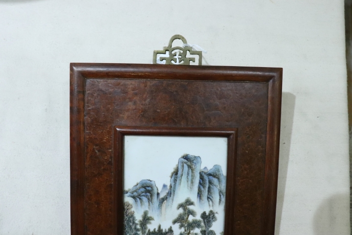 古玩陶瓷清中山水瓷板畫拍賣，當(dāng)前價(jià)格22000元