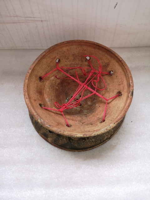 古玩陶瓷越窯系青瓷鏤空香器拍賣，當(dāng)前價格980元