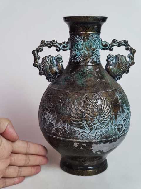古玩陶瓷民國時期雙鳳耳鳳紋賞瓶拍賣,當前價格185元