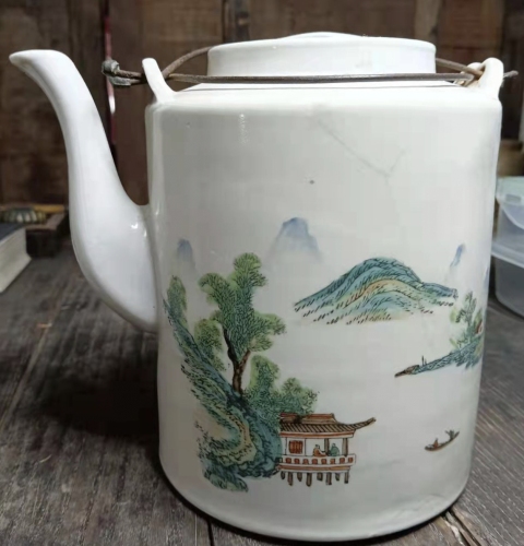 古玩陶瓷民國**紅蓋盒拍賣，當前價格1588元