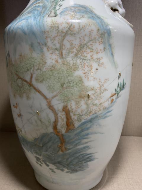 古玩陶瓷山水紋撇口瓶拍賣，當前價格8888元