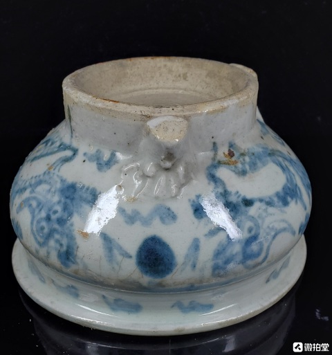 古玩陶瓷清中晚期地方窯口青花云龍紋香爐拍賣，當(dāng)前價格660元