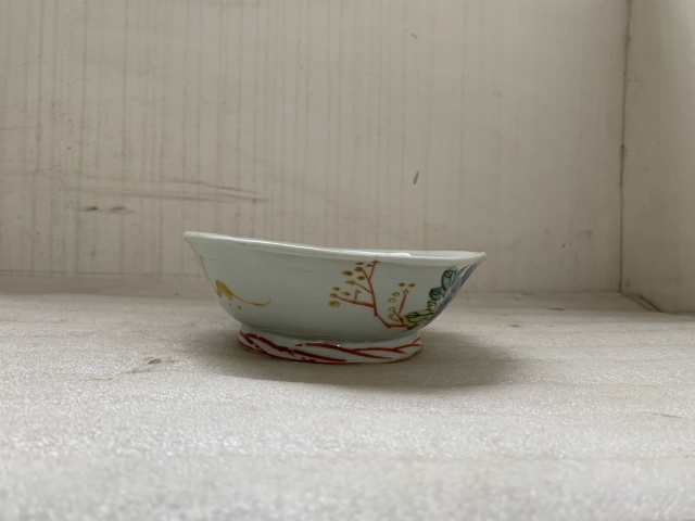 古玩陶瓷粉彩花卉紋葵口碗拍賣,當前價格220元