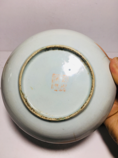 古玩陶瓷粉彩四季花卉紋盤拍賣,當前價格0元