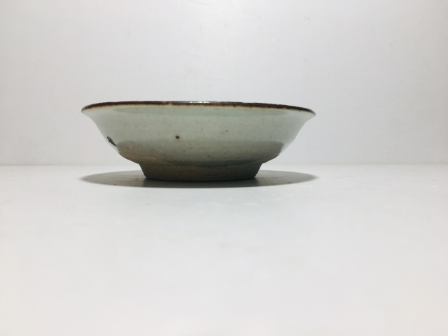 古玩陶瓷(元代)影青釉筆洗盤拍賣,當(dāng)前價(jià)格0元