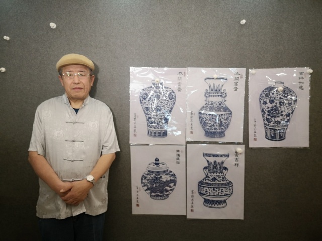 古玩字畫(huà)黑龍江工藝美術(shù)大師非物質(zhì)文化第三代傳人付洪雁紙?jiān)槿缫馀馁u,當(dāng)前價(jià)格699元