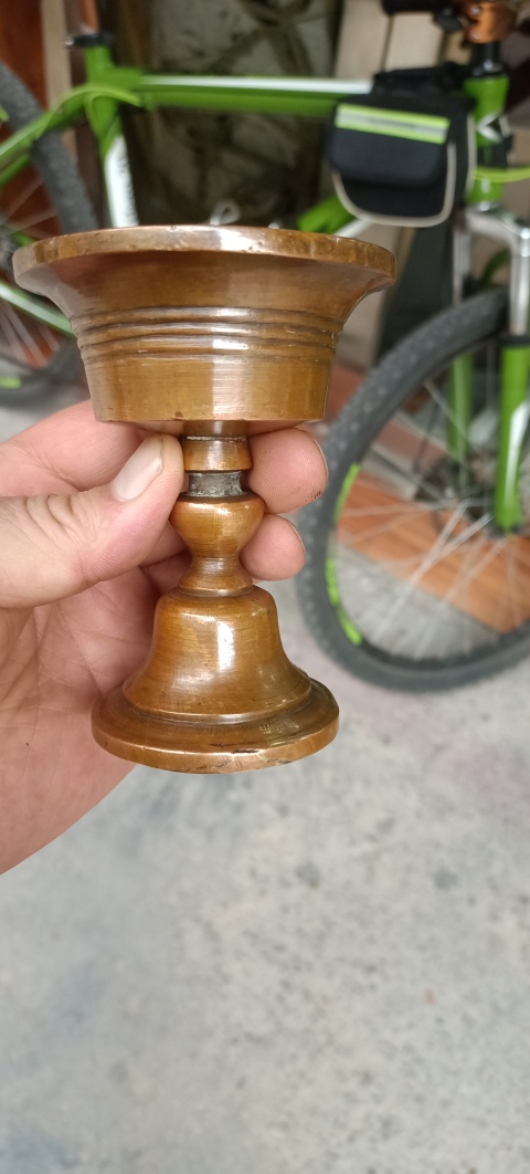 古玩銅器一對油燈拍賣,當前價格1999元