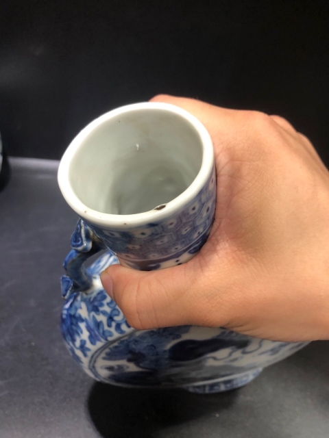 古玩陶瓷(新年放漏中)晚清-光緒-青花獅紋-抱月瓶拍賣,當前價格8668元