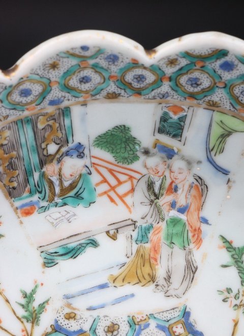 古玩陶瓷6234】清咸豐  五彩花鳥人物故事圖花口盤拍賣，當前價格4500元