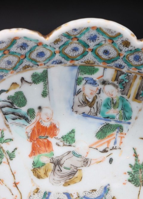 古玩陶瓷6234】清咸豐  五彩花鳥人物故事圖花口盤拍賣，當前價格4500元