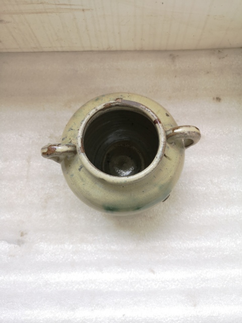 古玩陶瓷華寧窯白釉綠彩雙系罐拍賣(mài),當(dāng)前價(jià)格998元