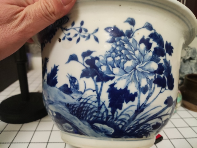 古玩陶瓷(已實物保真)青花花鳥紋花盆拍賣，當前價格4688元