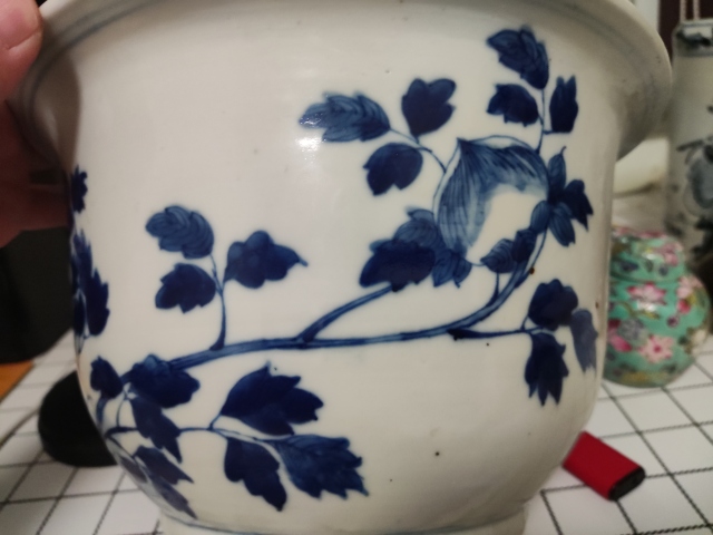 古玩陶瓷(已實物保真)青花花鳥紋花盆拍賣，當前價格4688元