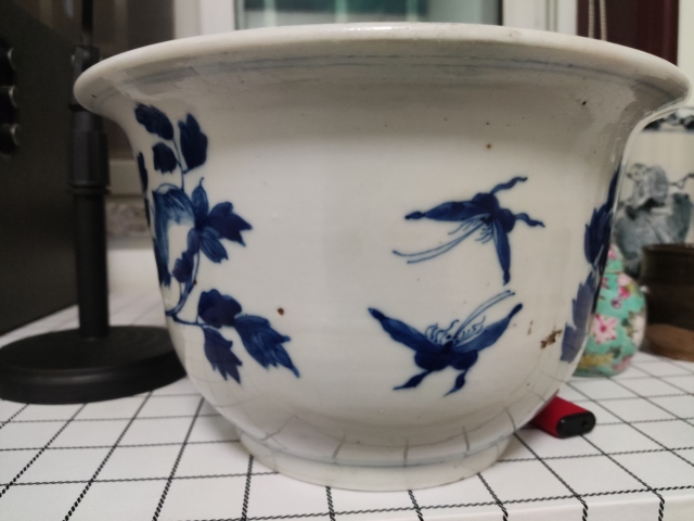 古玩陶瓷(已實物保真)青花花鳥紋花盆拍賣，當前價格4688元
