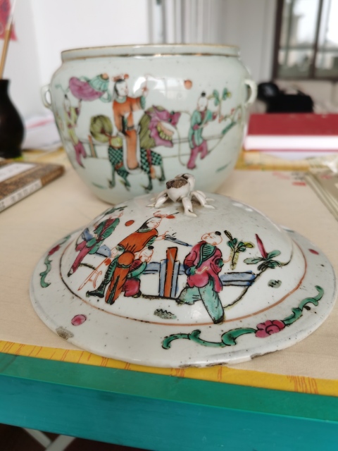 古玩陶瓷晚清麒麟送子四系粥罐拍賣，當(dāng)前價格2880元