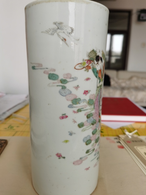 古玩陶瓷晚清民國天女散花帽筒拍賣,當前價格1600元