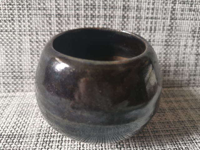 古玩陶瓷磁州窯,黑釉雞心罐一對。拍賣,當前價格1999元