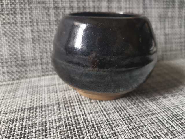 古玩陶瓷磁州窯,黑釉雞心罐一對。拍賣,當前價格1999元