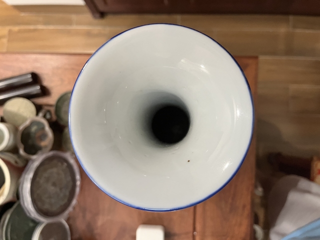 古玩陶瓷山水紋青花瓶拍賣,當前價格399元