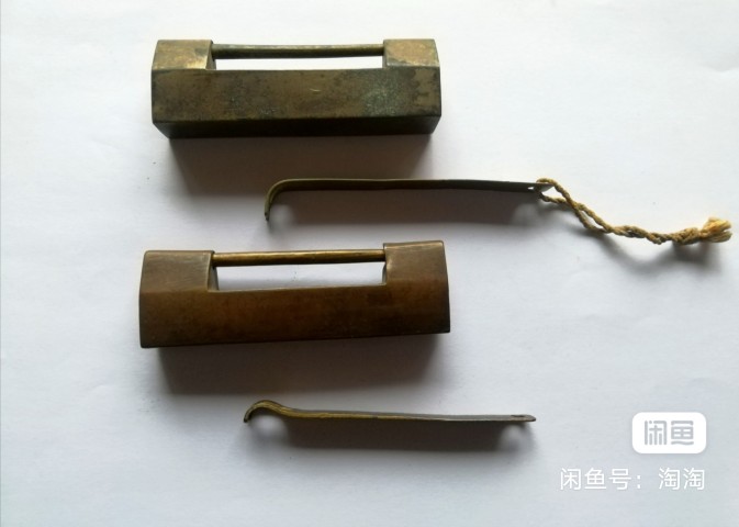 古玩銅器民國銅鎖拍賣,當(dāng)前價(jià)格1元