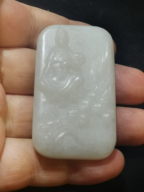古玩玉器和田玉玉觀音牌拍賣,當(dāng)前價格888元