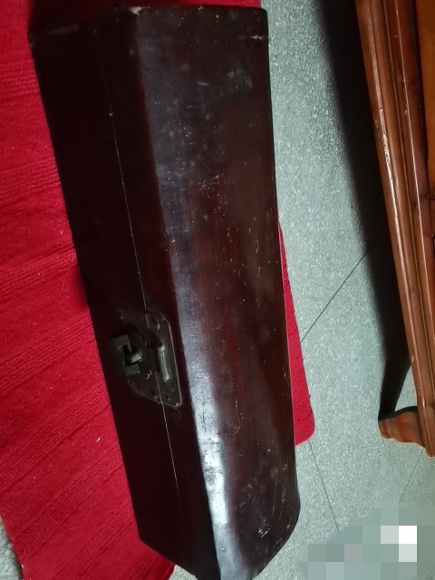 古玩雜項清早期康熙狀元枕箱拍賣,當前價格3800元