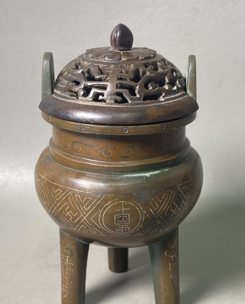 古玩銅器爐子拍賣，當前價格12000元