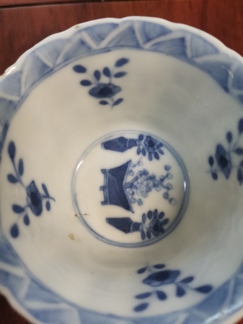 古玩陶瓷青花杯盤拍賣，當前價格1500元