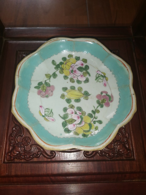 古玩陶瓷粉彩貢盤拍賣,當前價格880元