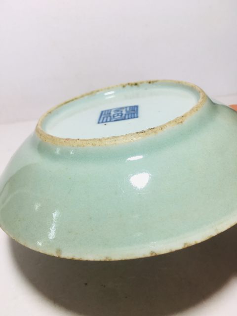 古玩陶瓷(清中期)豆青釉盤拍賣,當前價格0元